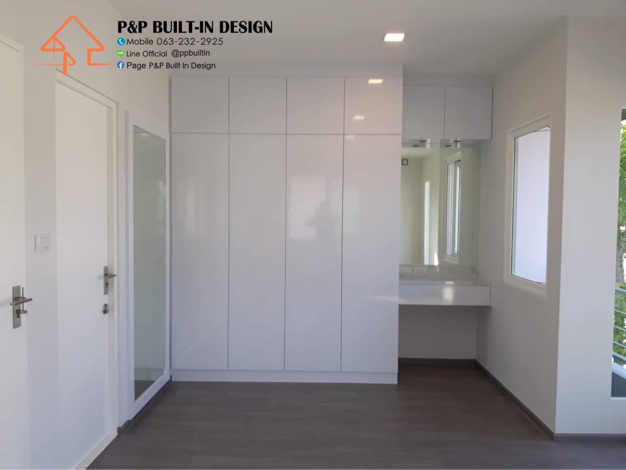 ชุดตู้เสื้อผ้าพร้อมโต๊ะเครื่องแป้ง... - P&P Built In Design | Facebook