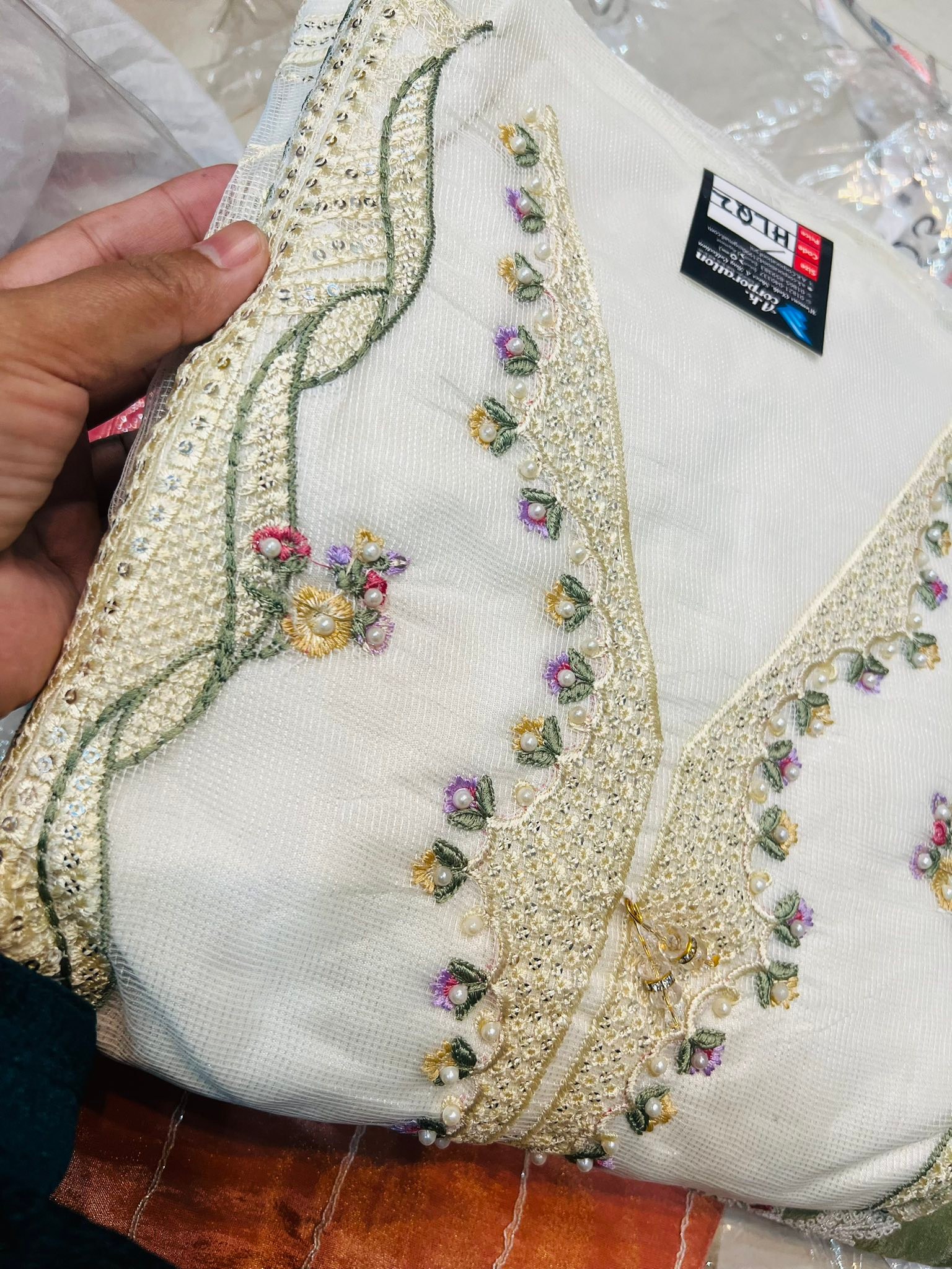 HuNar | Feni