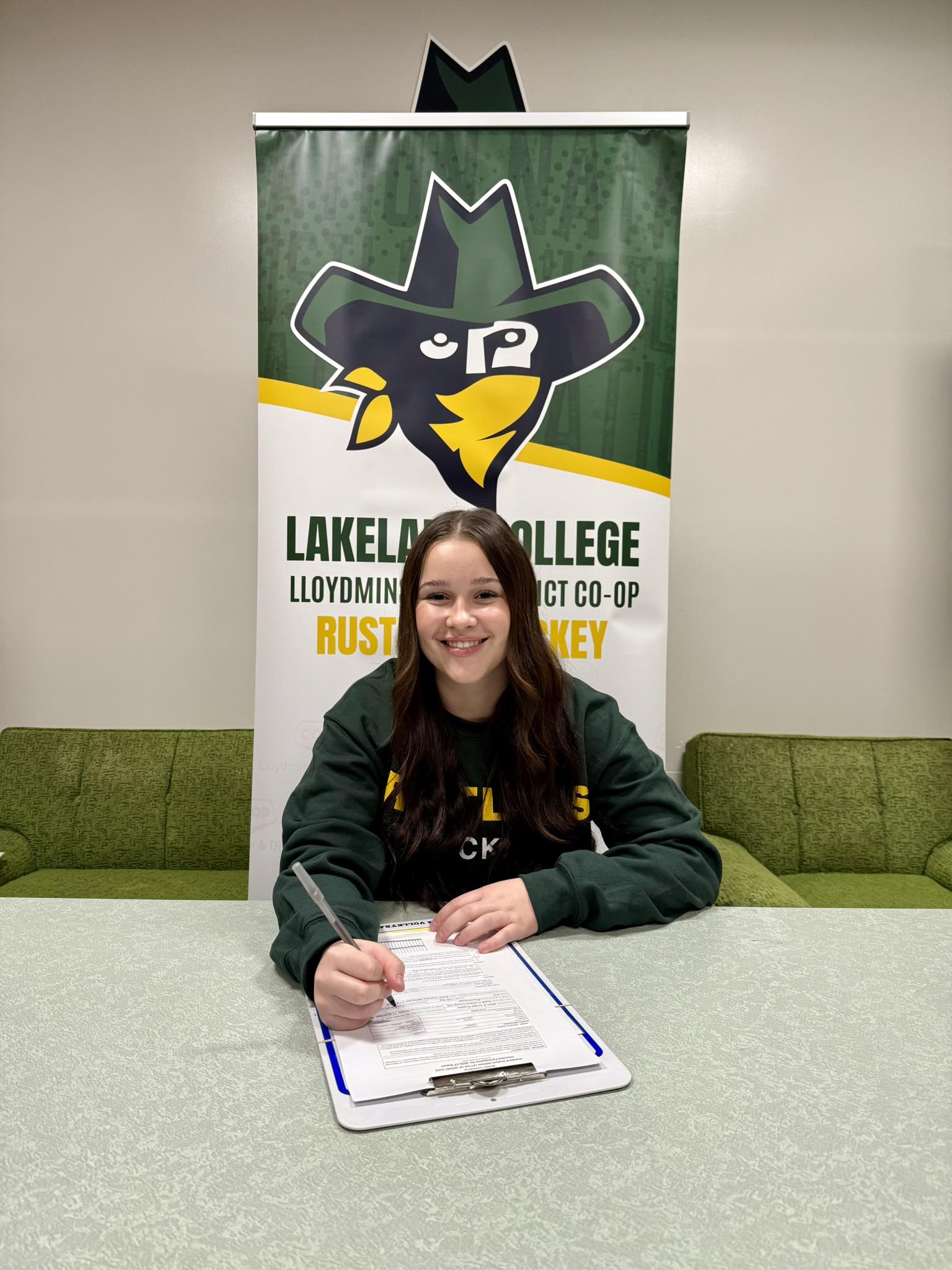 Lakeland - RECRUIT ANNOUNCEMENT We are proud to announce another ...