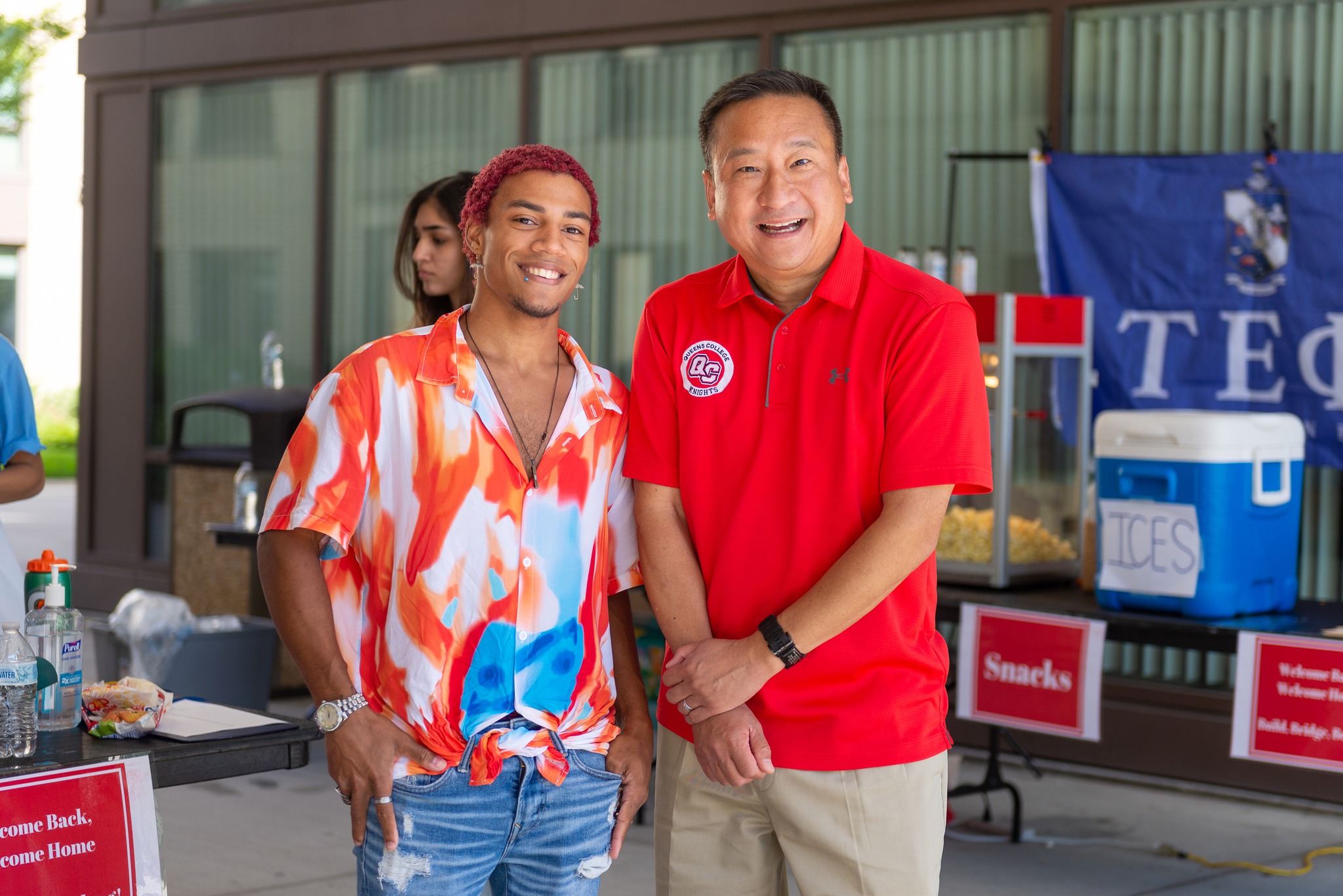 qunyさま専用ページ Queens College - Queens College added a new photo — at