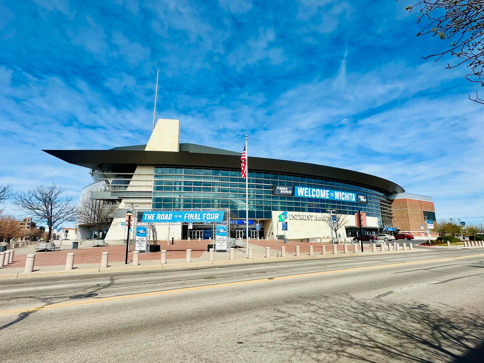 March Madness has arrived in 𝑾𝑰𝑪𝑯𝑰𝑻𝑨 💯 - INTRUST Bank Arena | Facebook