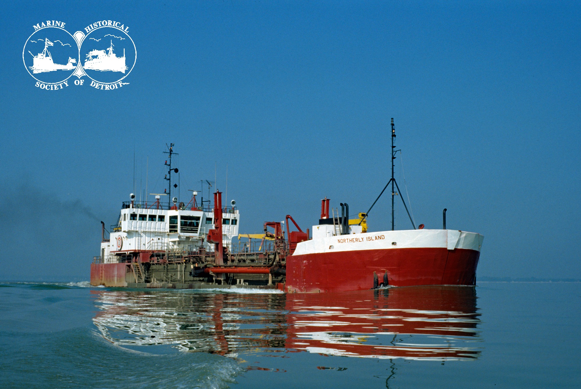 Marine - Great Lakes Dredge and Dock's spit-hull suction dredge ...