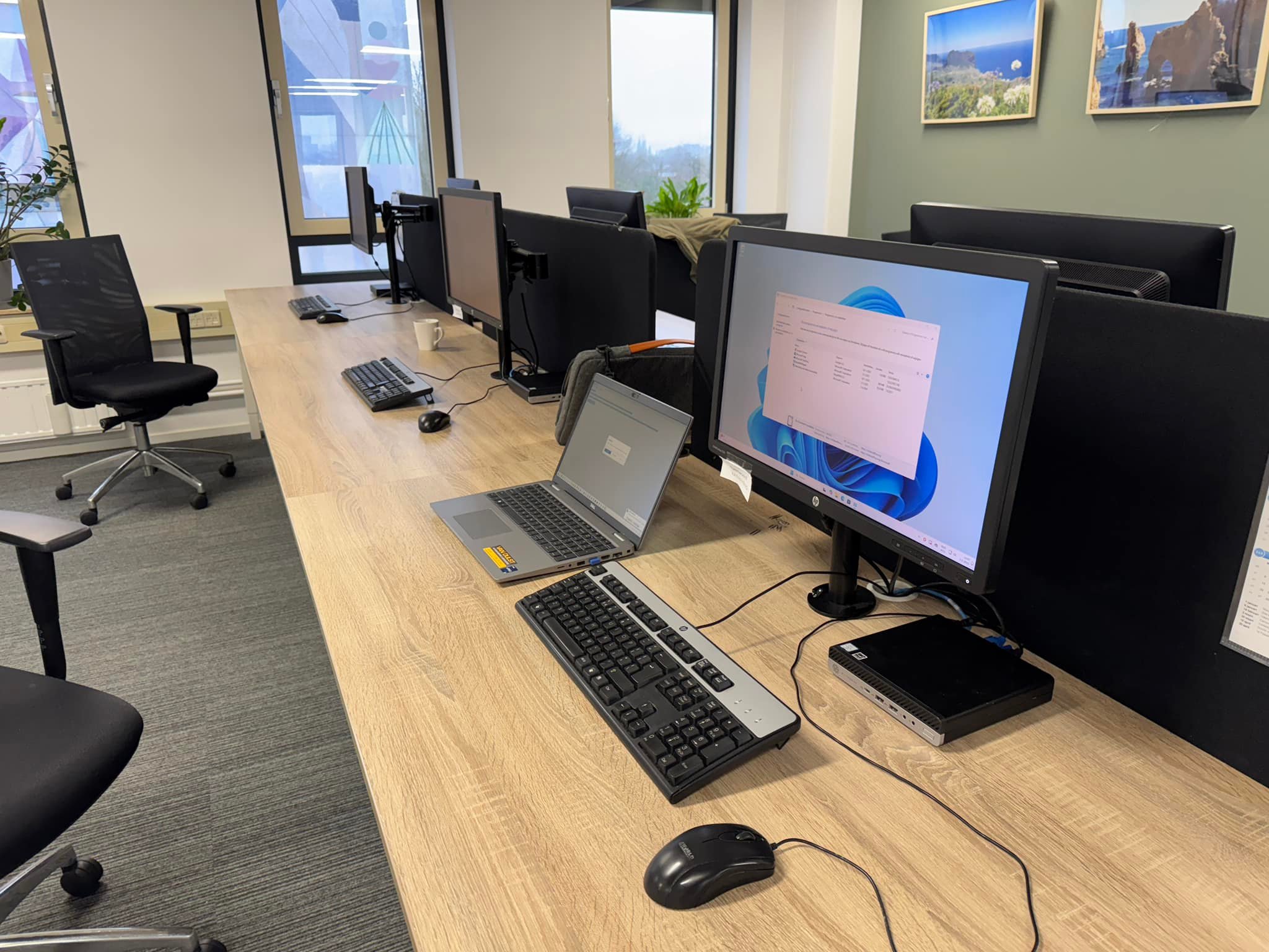 🔧💻 Upgrade naar Windows 11! 💻🔧 Bij Van Dulst Automatisering zorgen we ...