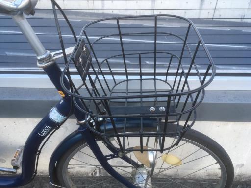 極普通の実用自転車で売りといえばフレーム形状かな？高齢者向き 