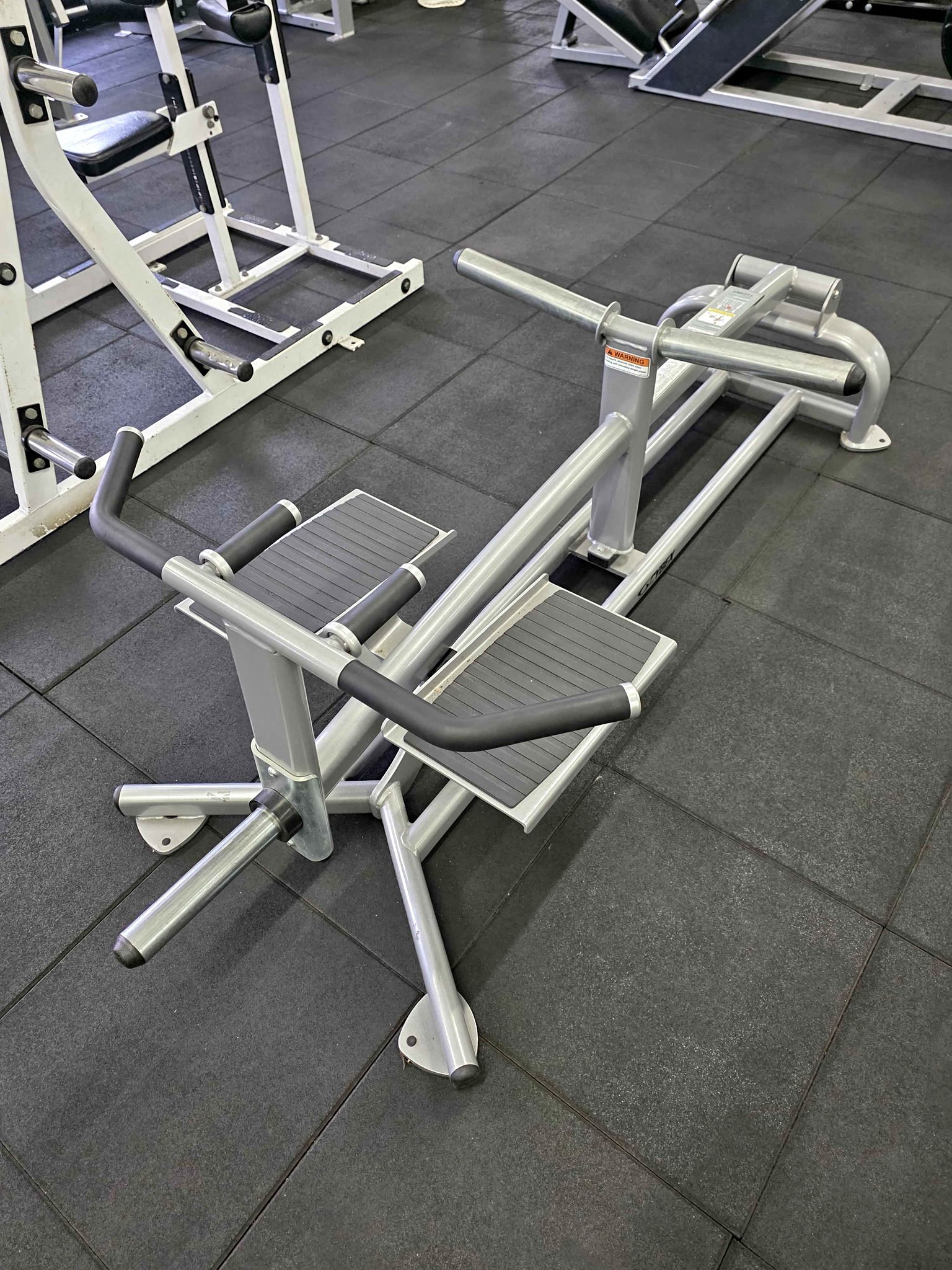 Cybex Tbar row machine - Weight Lifting Machines & Racks - Melbourne ...