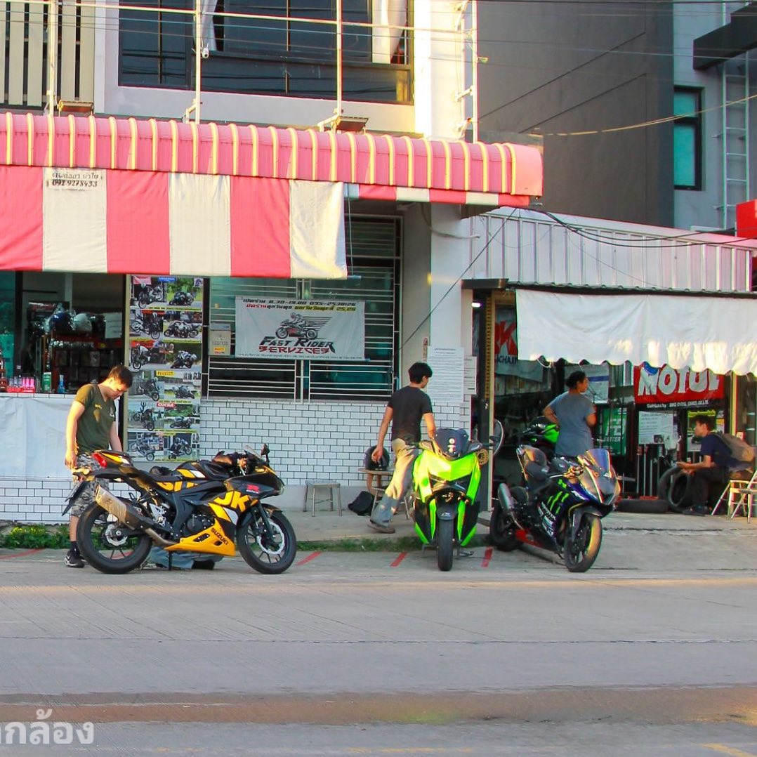 Fast Rider ร้านอะไหล่แต่งมอเตอร์ไซค์ Big bike ลาดกระบัง