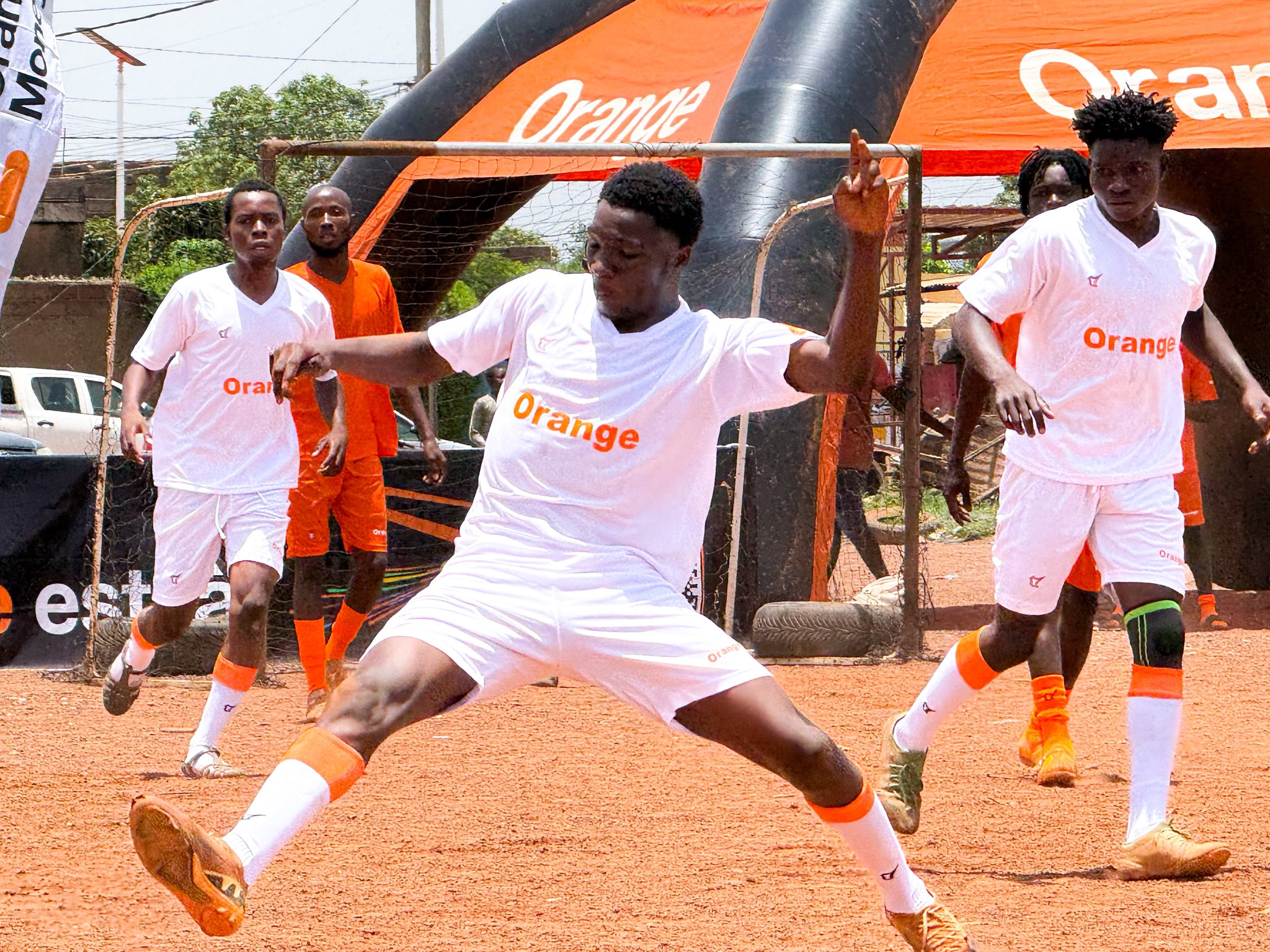 orange-burkina-des-facebook