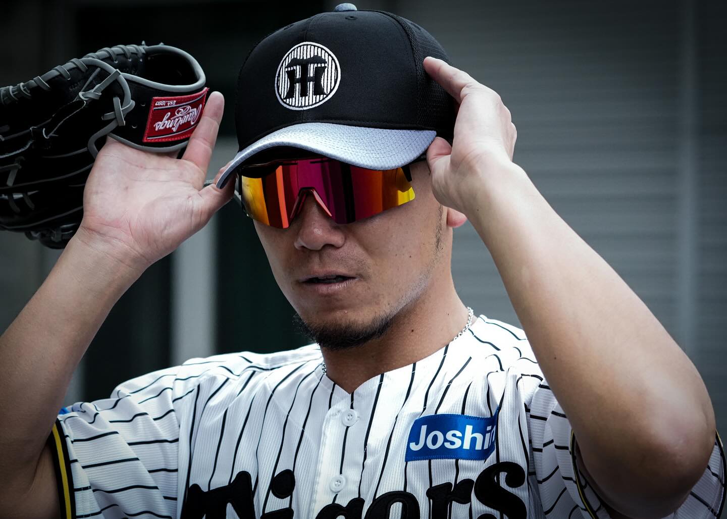 阪神タイガース伊藤 ローリングス軟式 伊藤 将司 グローブ