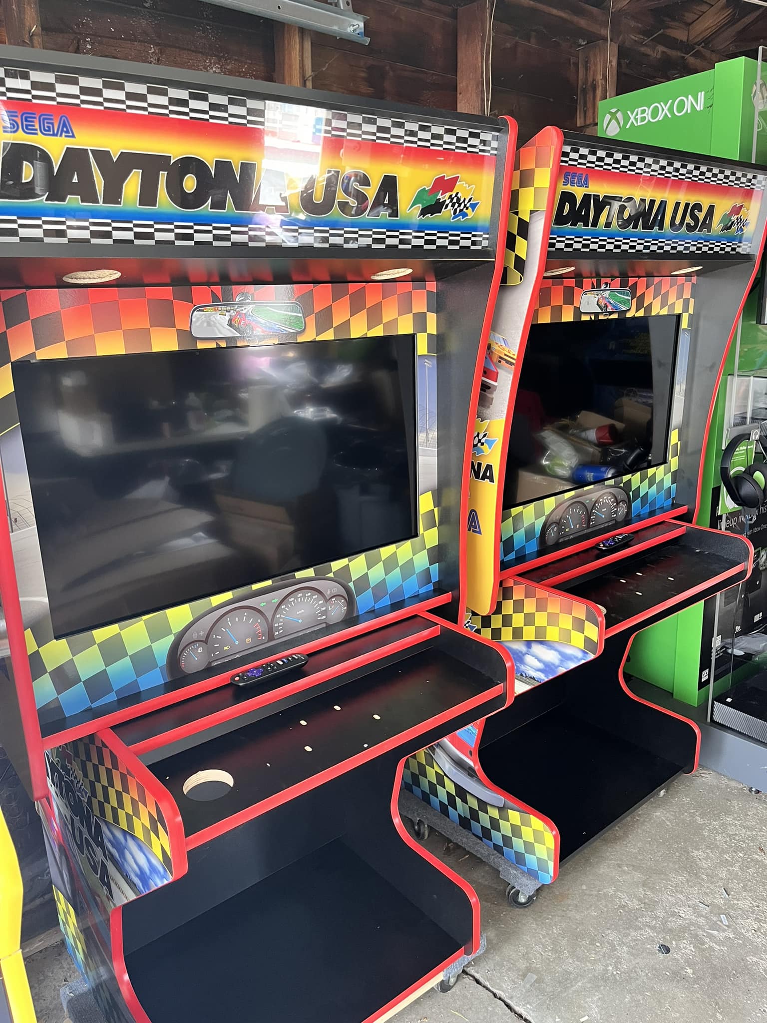 Retro Lizard’s Custom Arcades