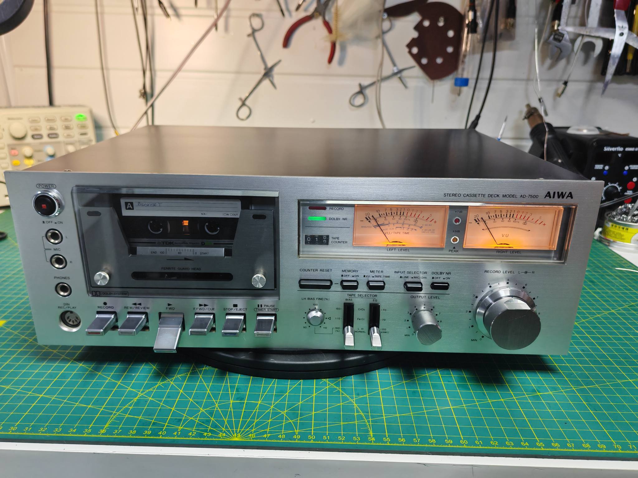 1976 AIWA AD-7500 — BACK TO LIFE A true vintage classic from 1976