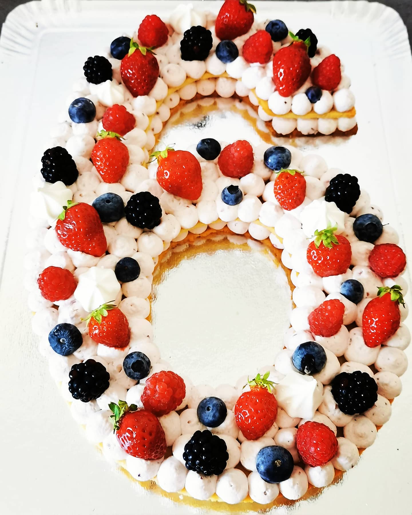 ~ Number cakes fruit rouge 🍓 ⠀... - Écrin de douceur
