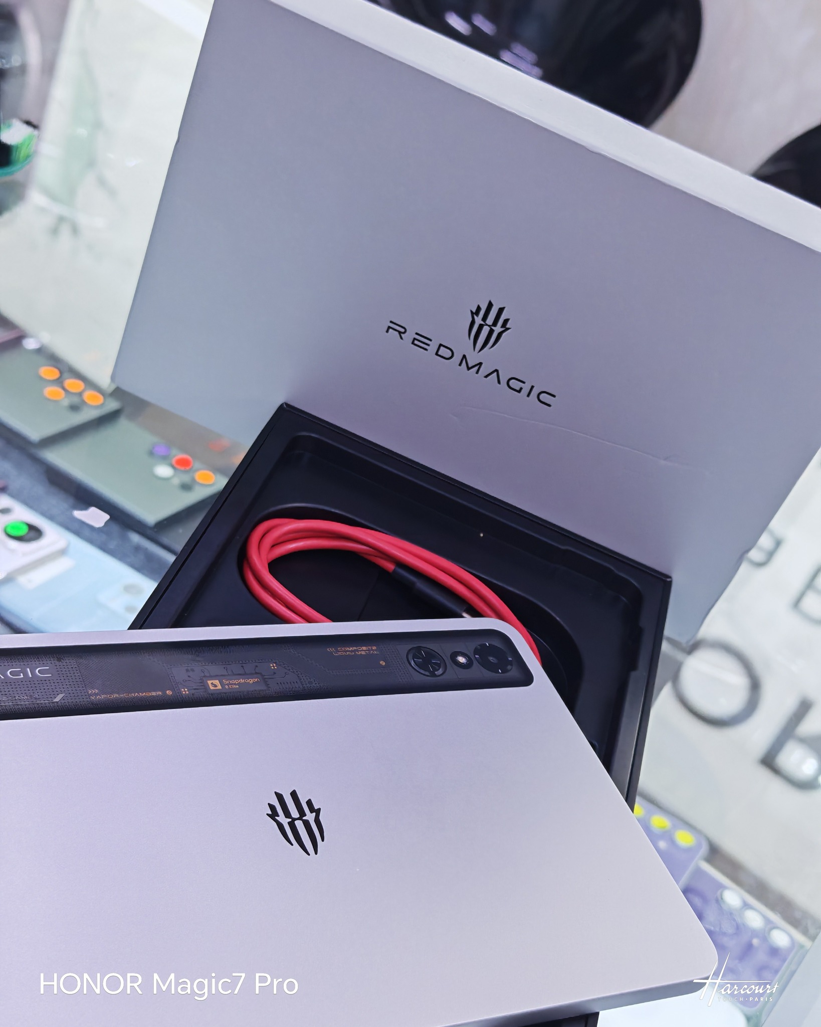 Redmagic Astra Gaming tablet 12G 256G 99.99% Global = 479$