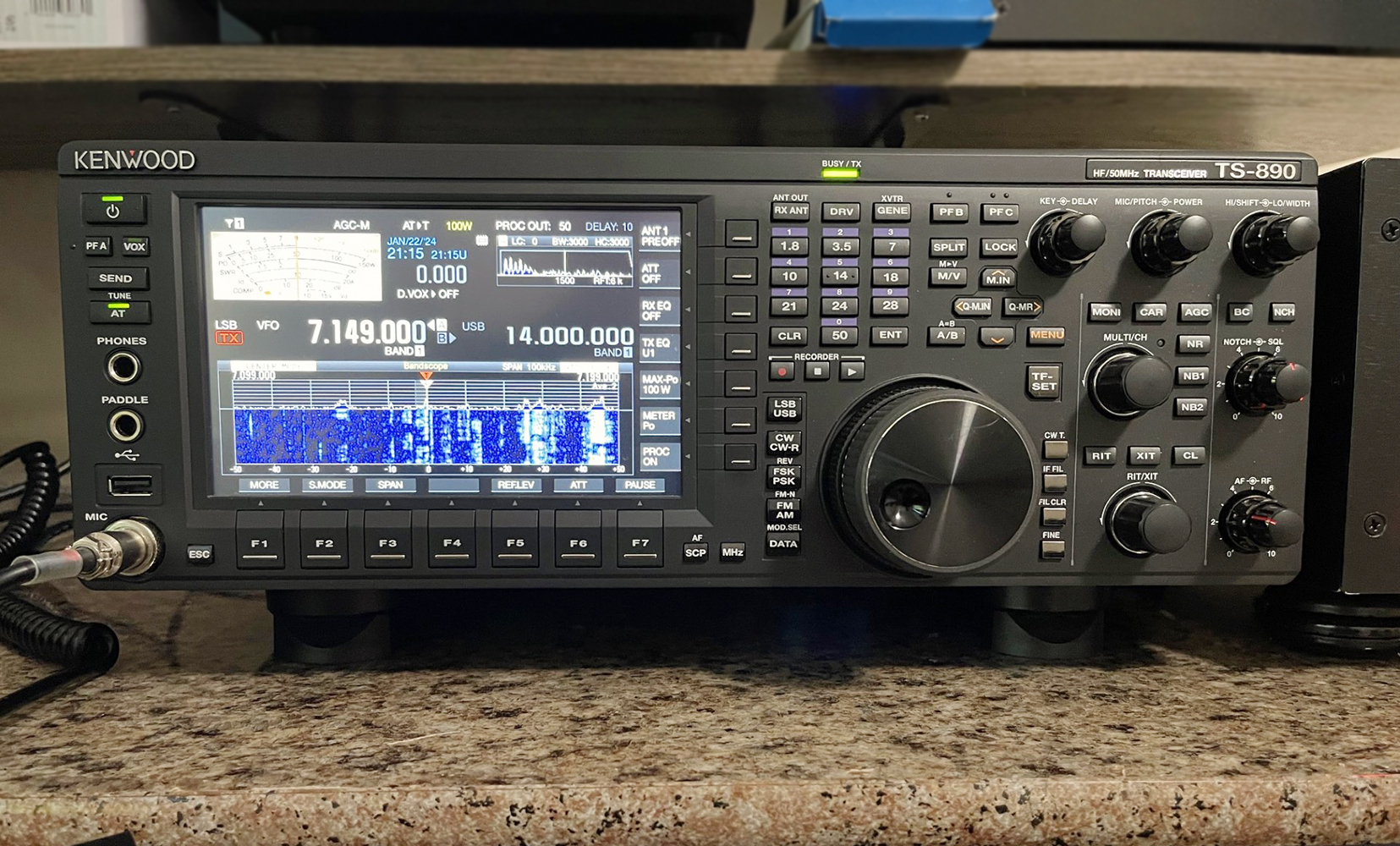 Kenwood TS-570D & TS-570S — featured in a 1997 magazine ad.