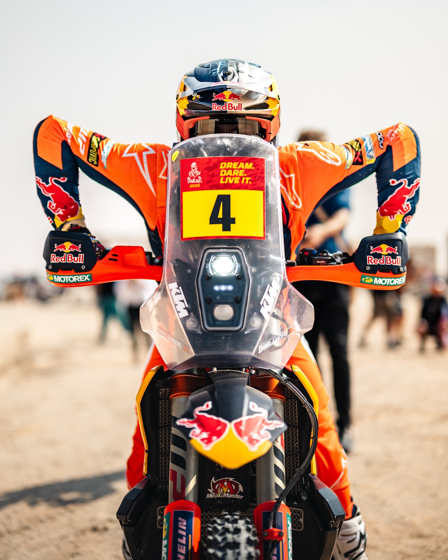 Daniel Sanders - Stage 10 - Riyadh —> Haradh. Today we had...