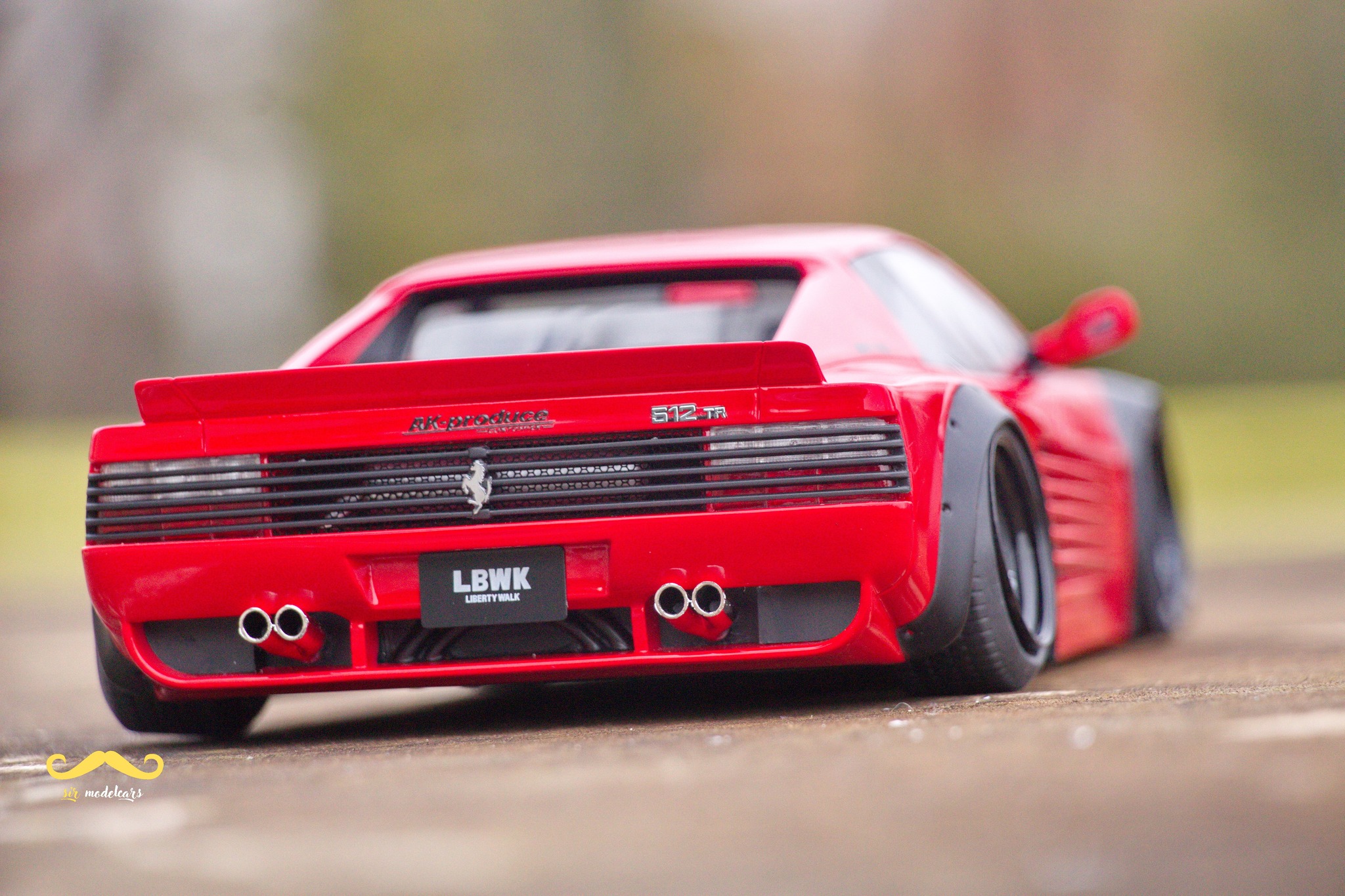 407. Ferrari 512 TR LBWK 2021 Rosso Corsa - GT Spirit / 1:18 / GT