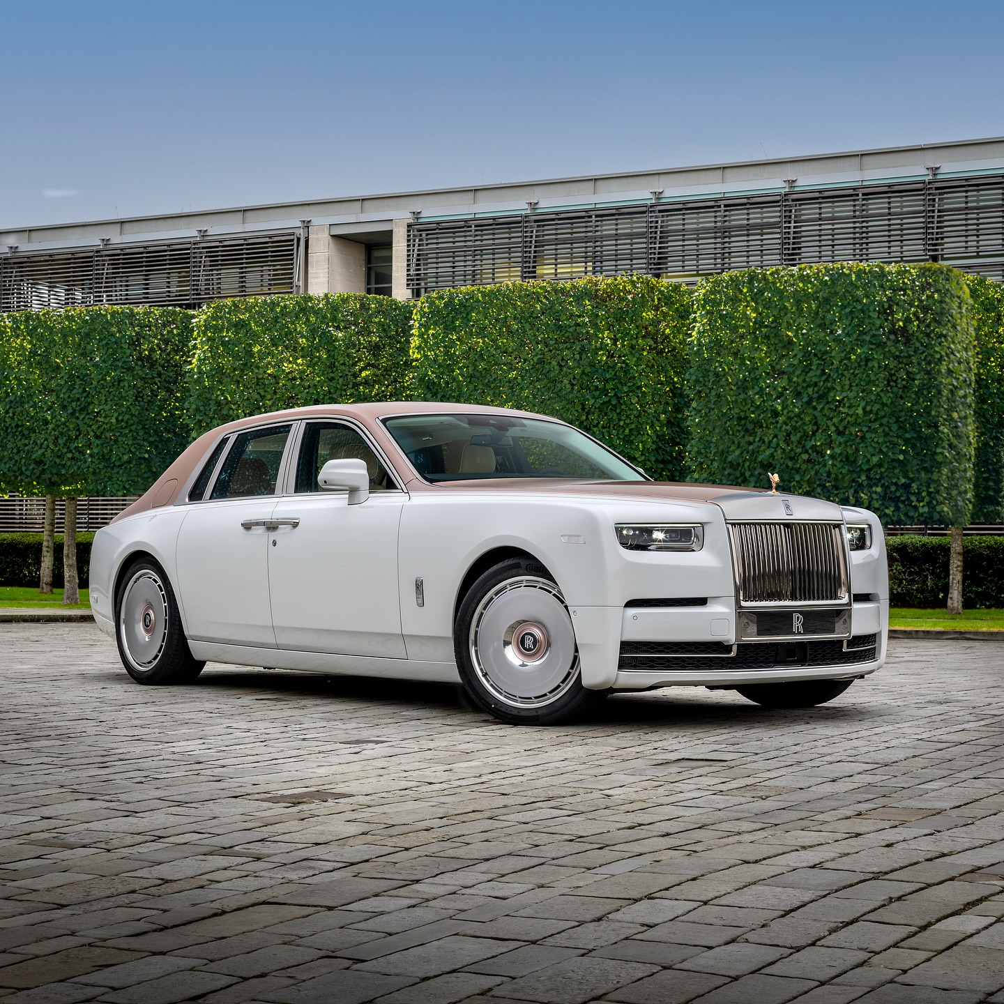 Rolls-Royce Motor Cars... - Rolls-Royce Motor Cars Geneva