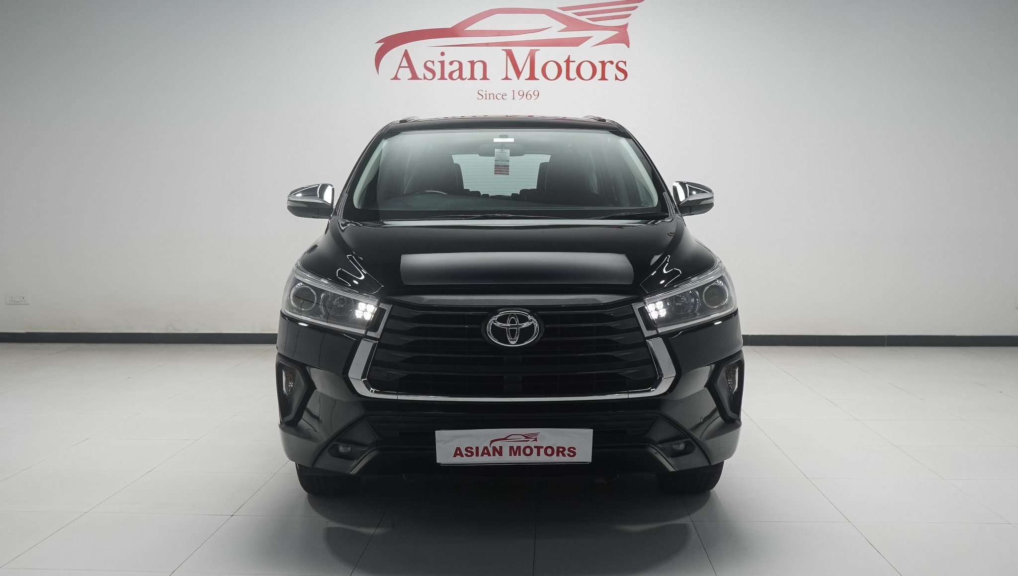 Toyota Innova Crysta Details ▫️Innova Crysta 2.4 ZX 7s