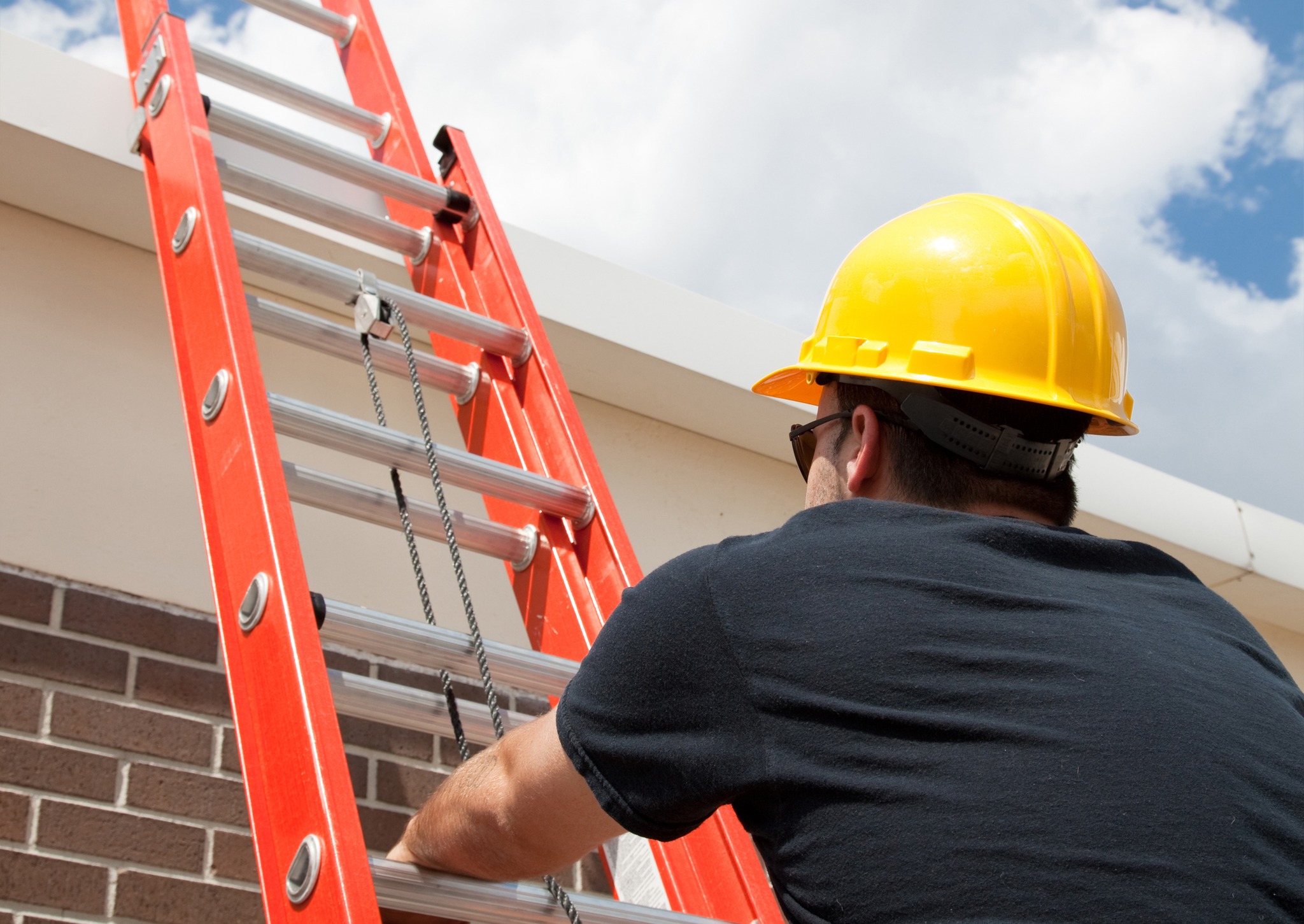 Luxury - ⚠️ Stay Safe on the Job! ⚠️🏗️ Ladders are essential, but ...