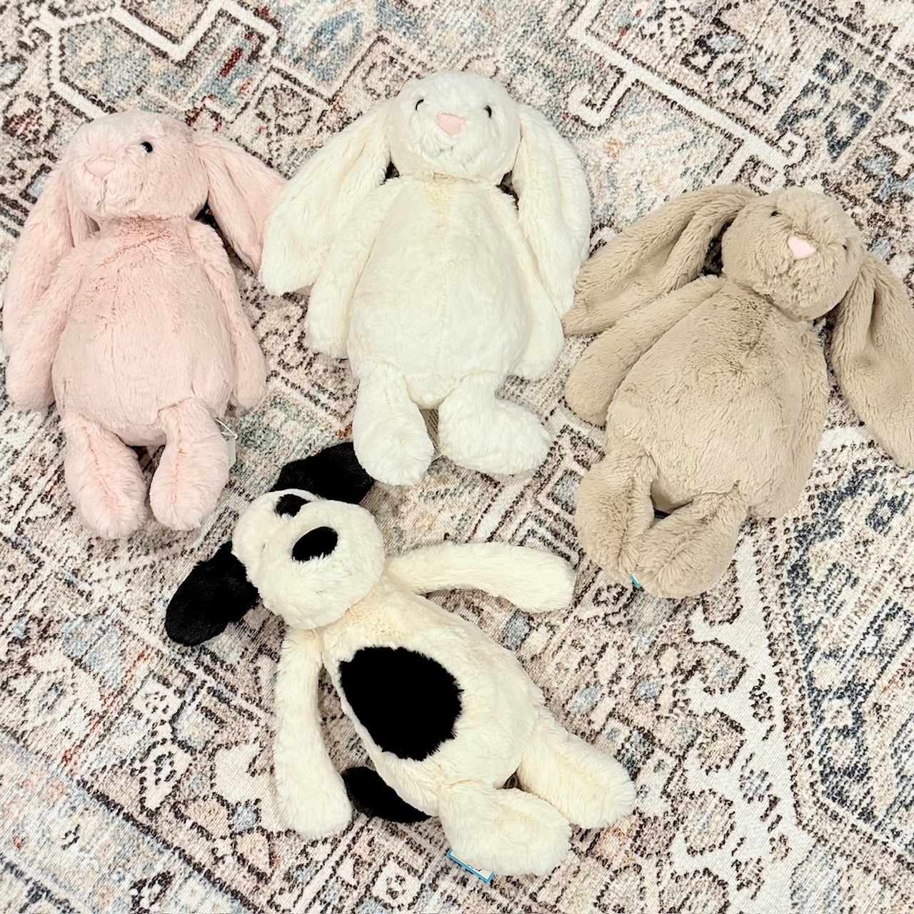 Jellycat GIGANTIC Bunny is still available. Don't miss out on this