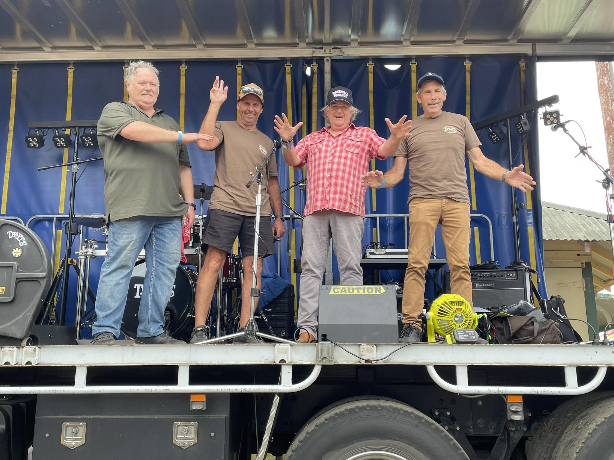 Wingham - The famous Trapps band is setting up ready to keep you ...