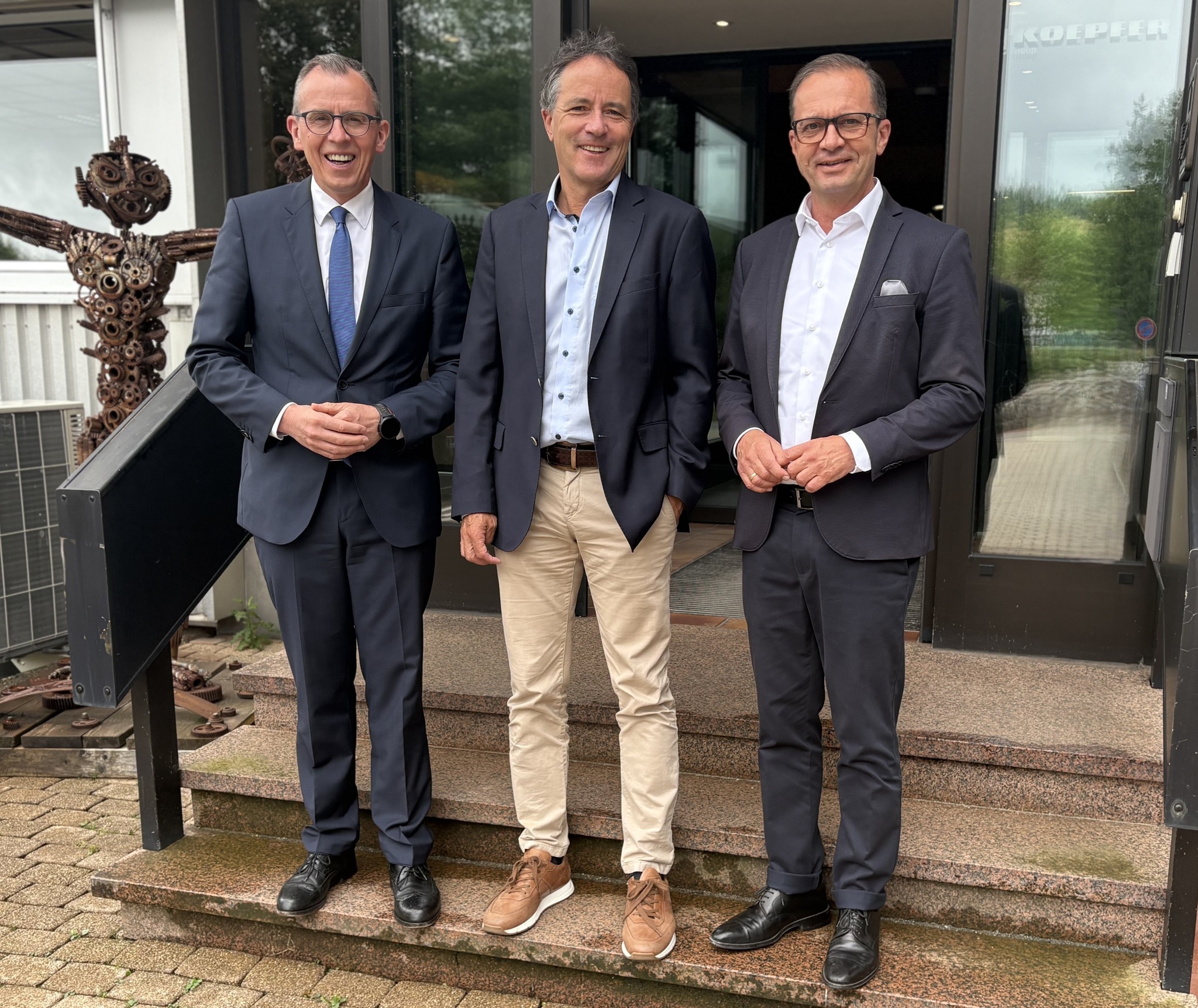IHK - 🏨 𝗠𝘂𝘁, 𝗜𝗻𝗻𝗼𝘃𝗮𝘁𝗶𝗼𝗻 𝘂𝗻𝗱 𝗔𝘂𝘀𝗯𝗶𝗹𝗱𝘂𝗻𝗴 𝗶𝗺 𝗛𝗼𝘁𝗲𝗹 𝗦𝗼𝗺𝗯𝗲𝗮 💤Ende 2021 ...