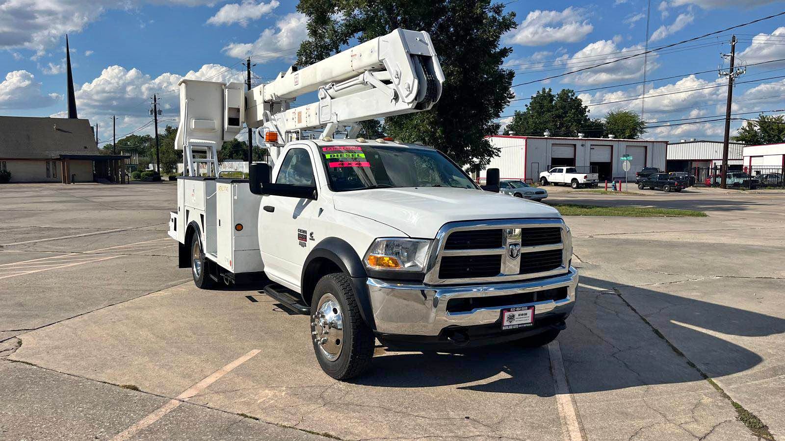 2011 Ram 5500 Regular Cab & Chassis · ST Cab & Chassis 2D - Commercial ...