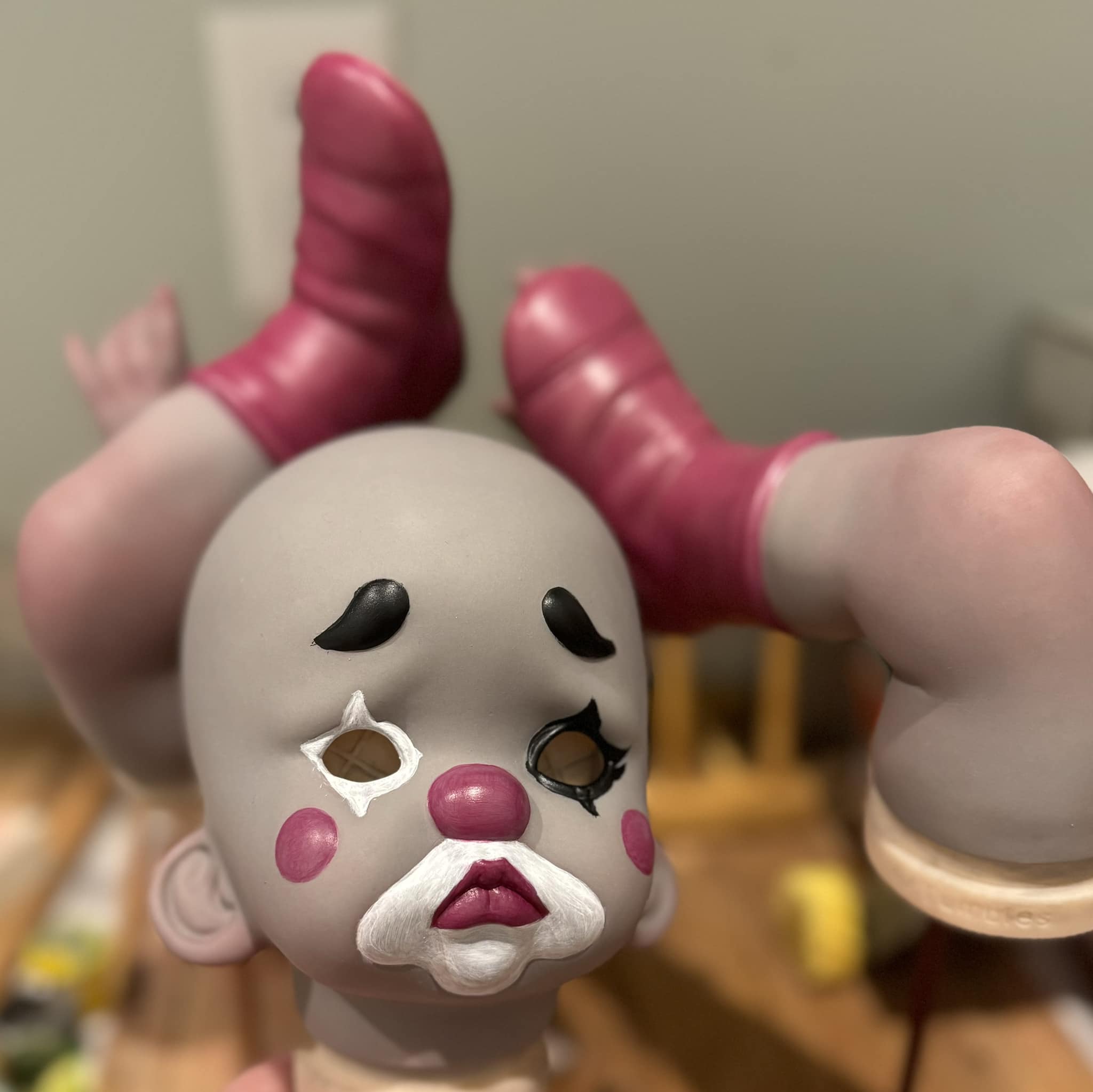 Art the clown hair pin models available