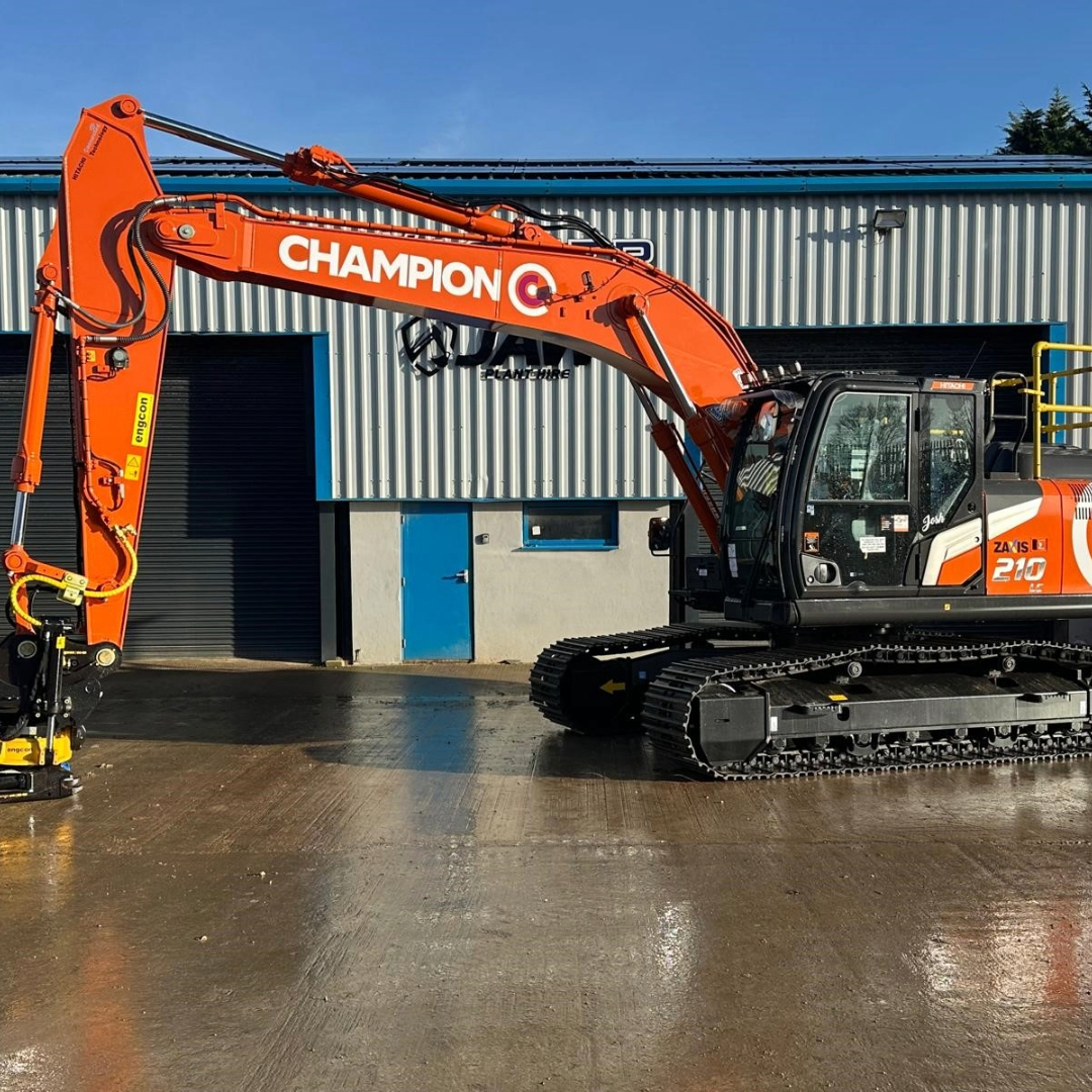 💥 Big machine. Bigger performance. The Hitachi ZX490LCH-7 is a
