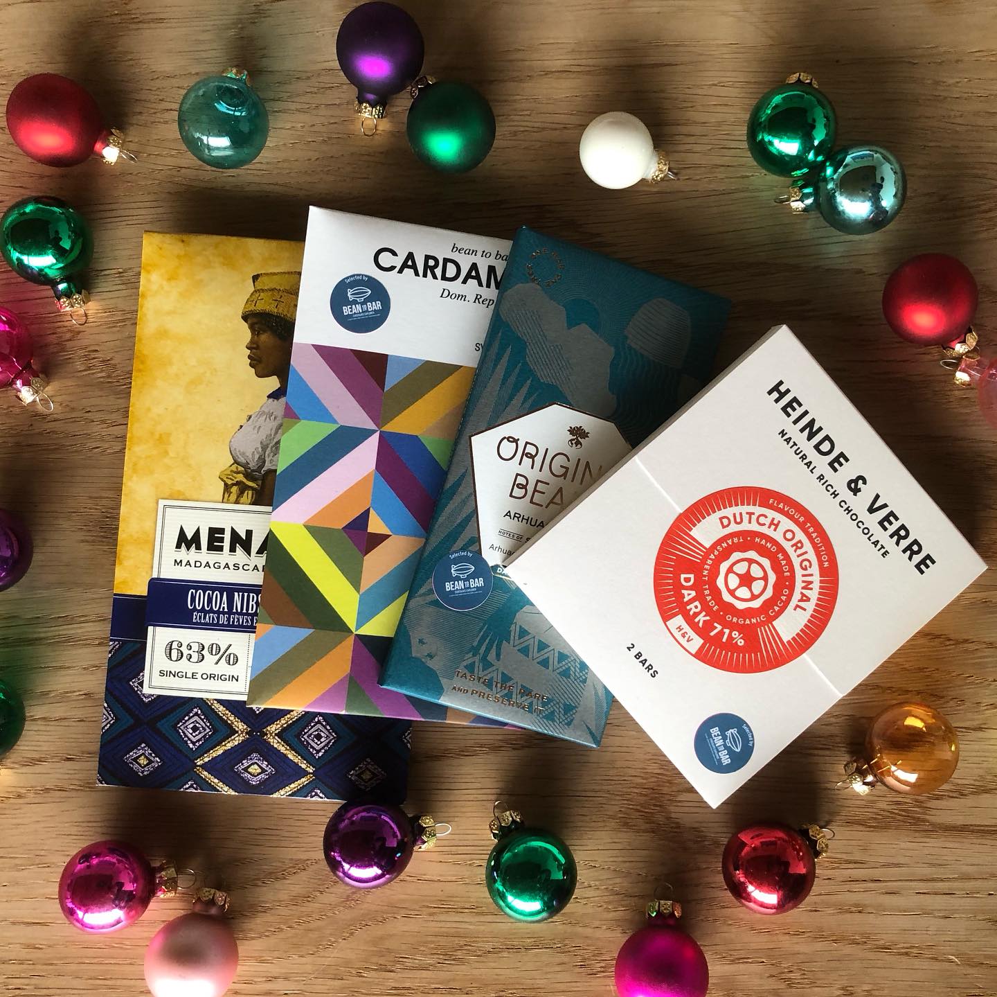Bean-to-Bar - 🎄🎁🍫 La BeanBox de Noël 🍫🎁🎄 …est enfin dispo... | Facebook