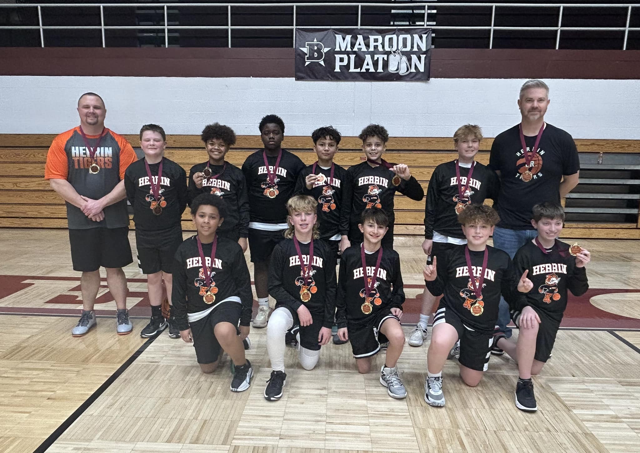 Herrin Tiger Basketball | Herrin IL
