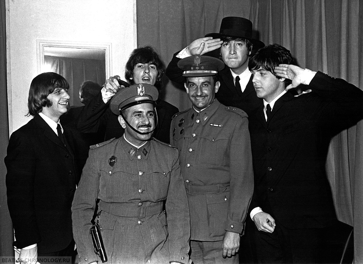 Beatles and Cavern Club Photos - April 26th 1978 - Ognir Rrats Ringo is ...