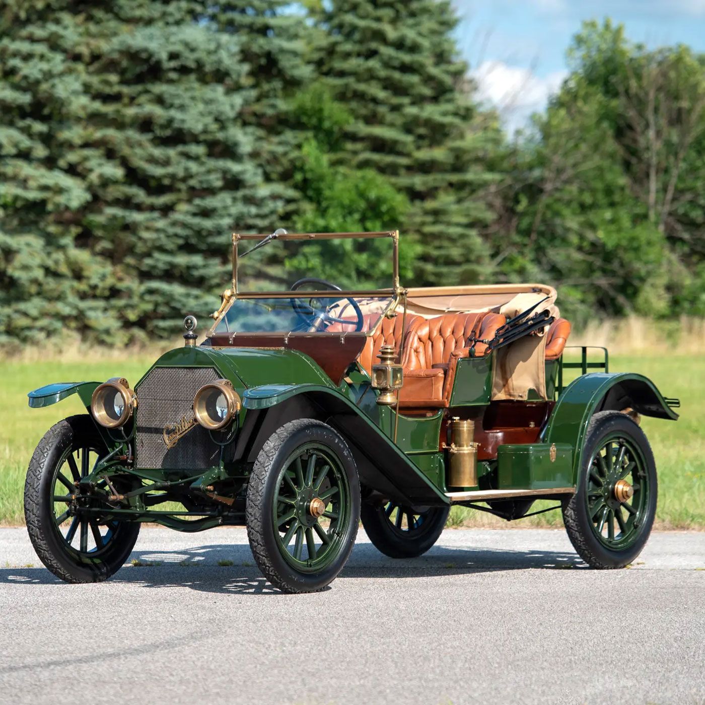 1911 Cadillac Model 30 Roadster 1909 was a significant year for