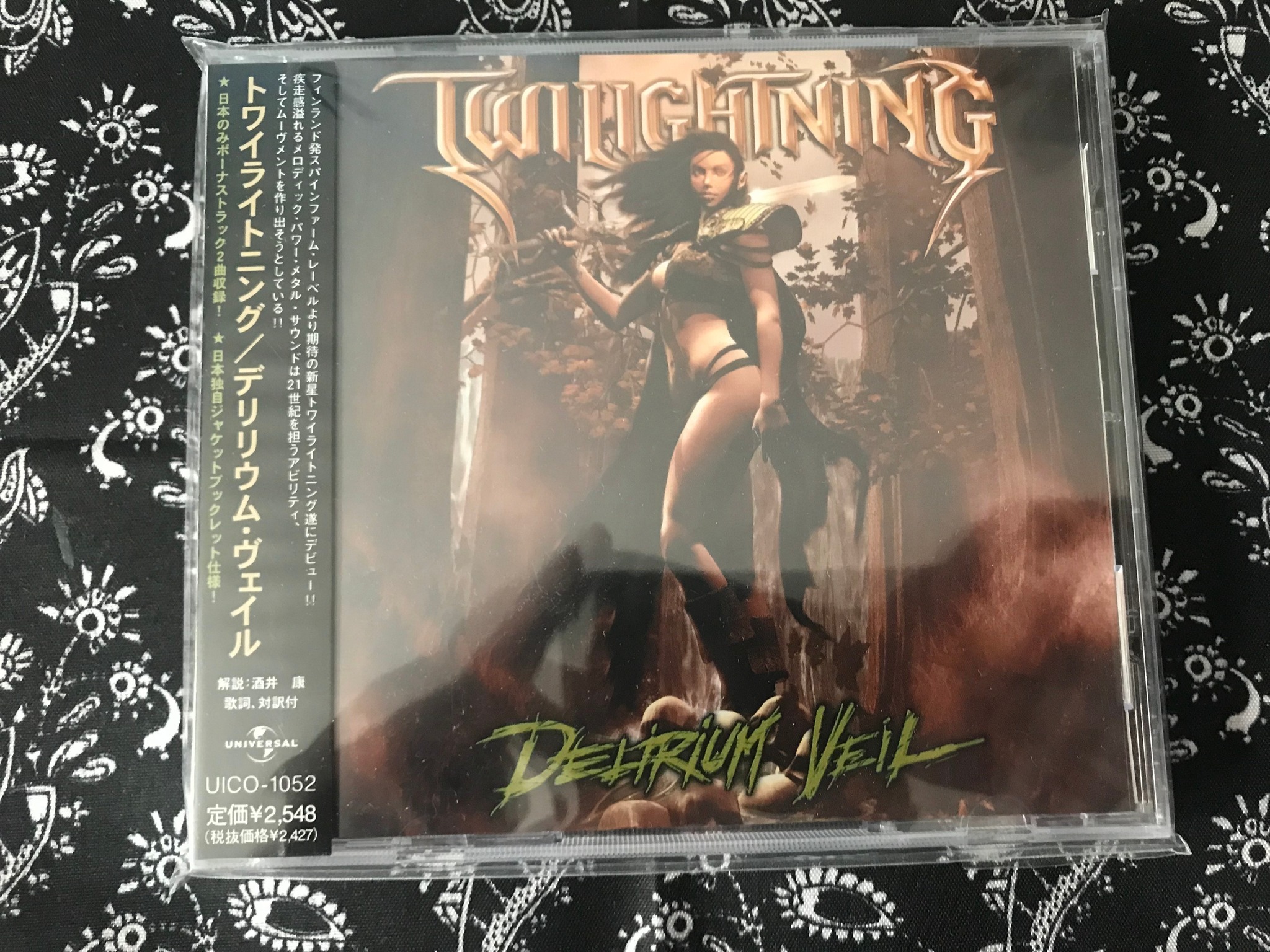 Twilightning - Delirium Veil. Marvelous debut ??
