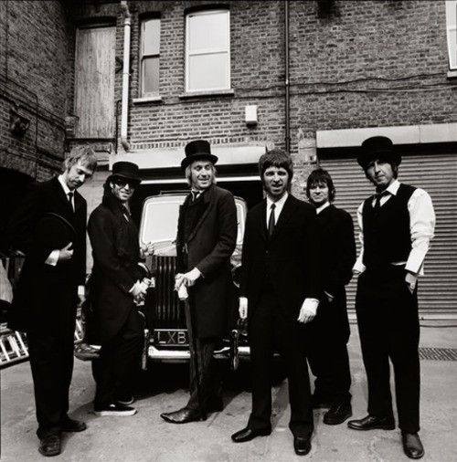 20 years ago today Oasis released 