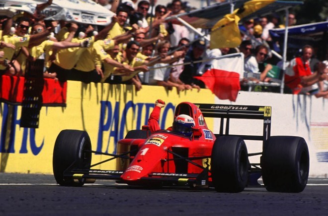 Alain Prost wins 1990 French Grand Prix at Paul Ricard