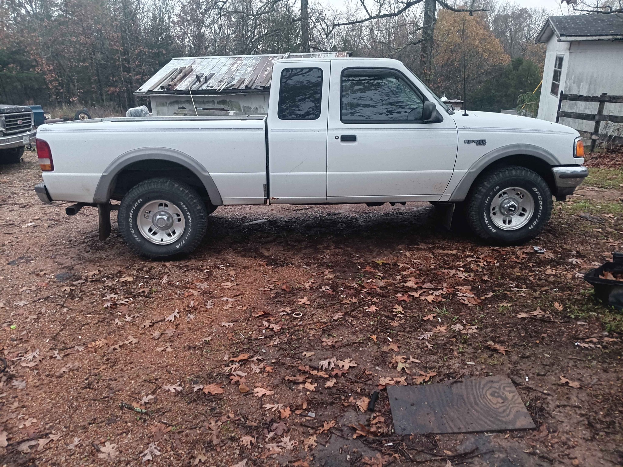 95 ford ranger 4x4 extended cab 5 speed - Cars & Trucks - Lebanon ...