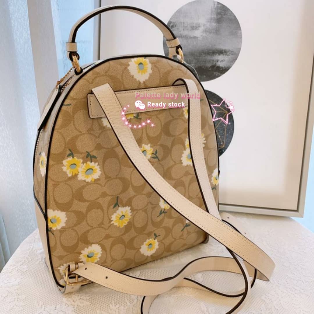 adidas backpack images Stadium 4 Color:SRP - Sour Patch The spacious compartments can NWT COACH BLEECKER CABIN MiniInflat