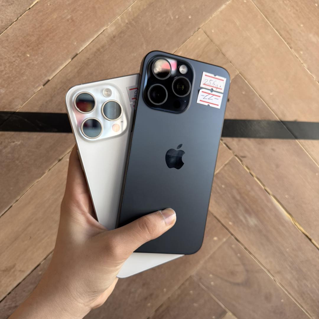 📲iPhone 15 promax 256G 770$ ឡើង☺️... - Apple Gold Battambang | Facebook