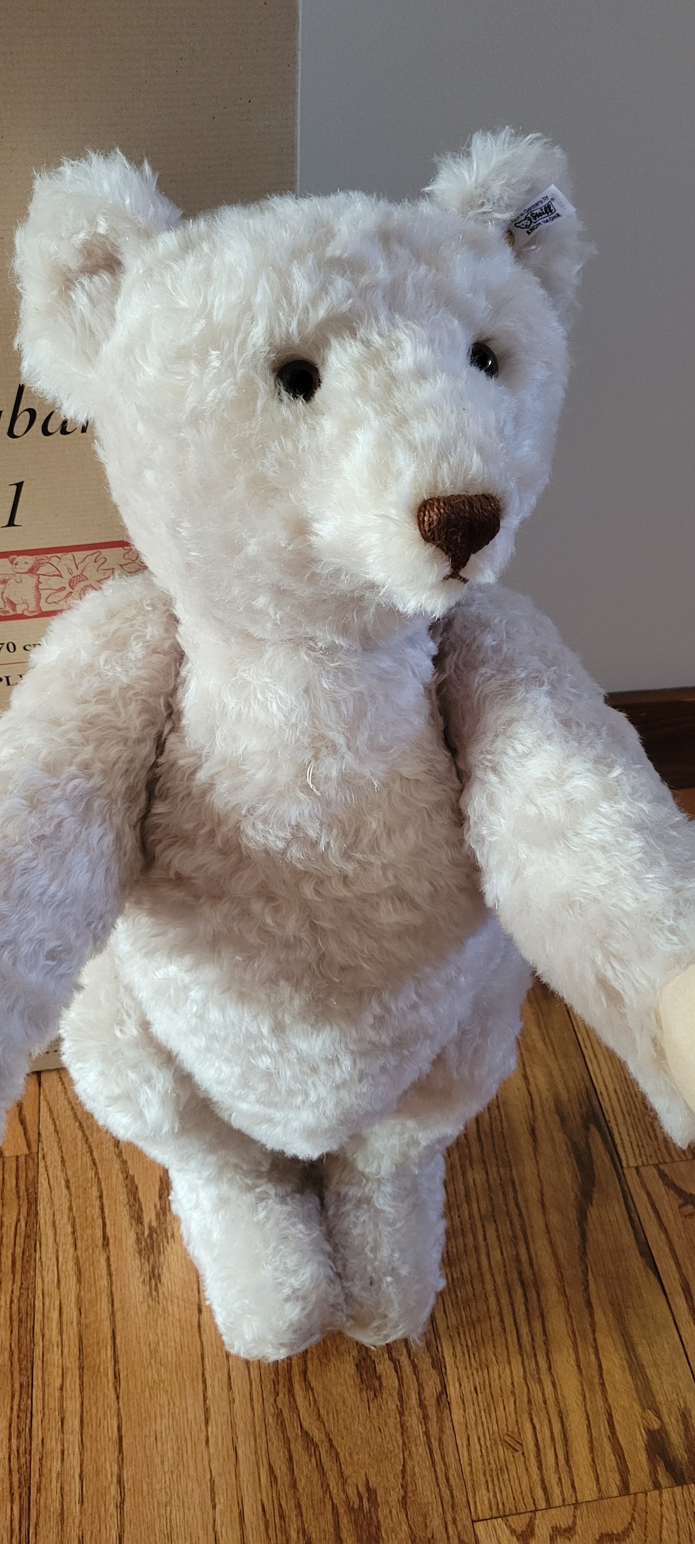Introducing 1921 replica Steiff mohair bear