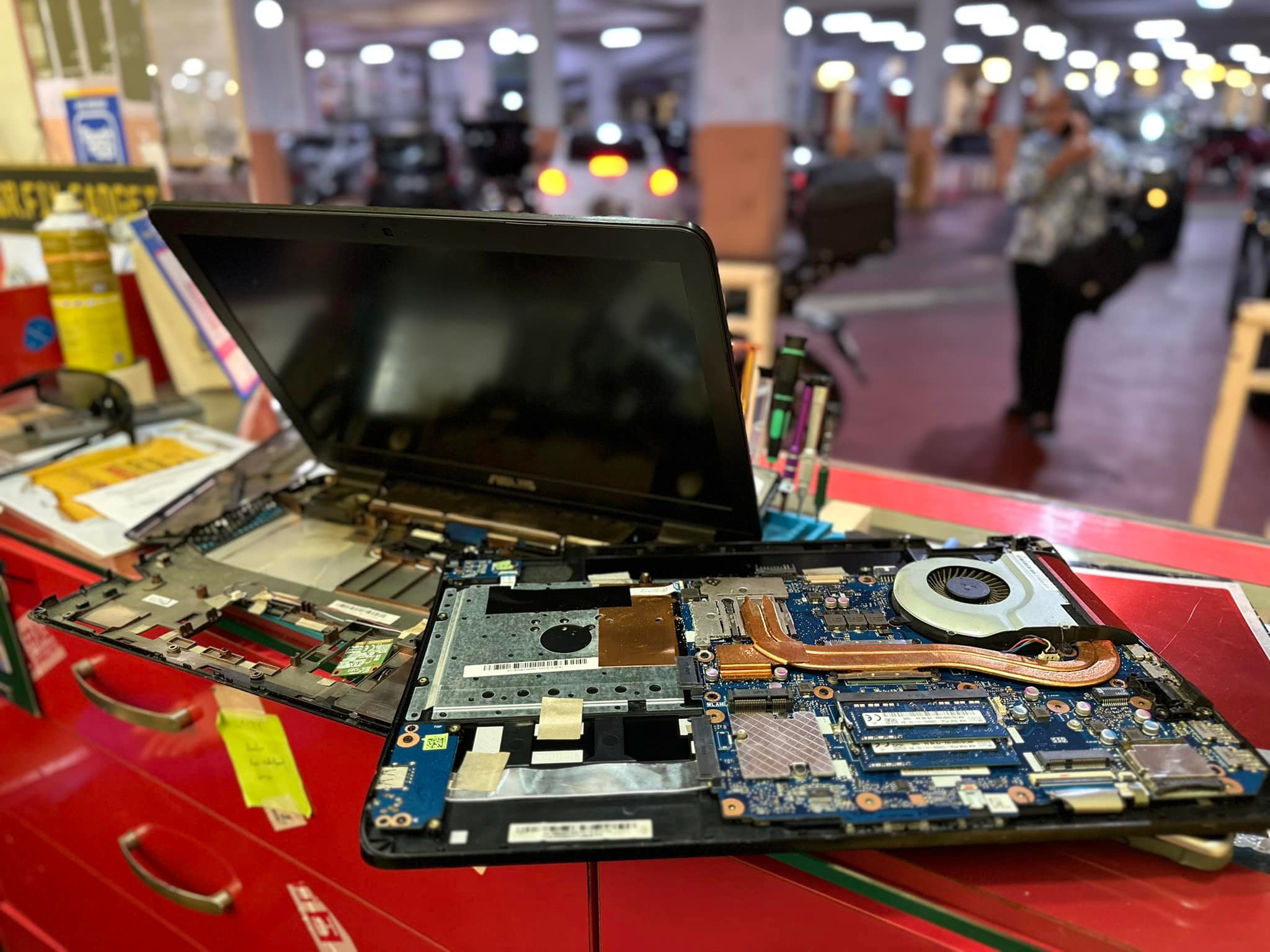 Dr.Fix Gadget Smartphone Repair Face2Face | Shah Alam