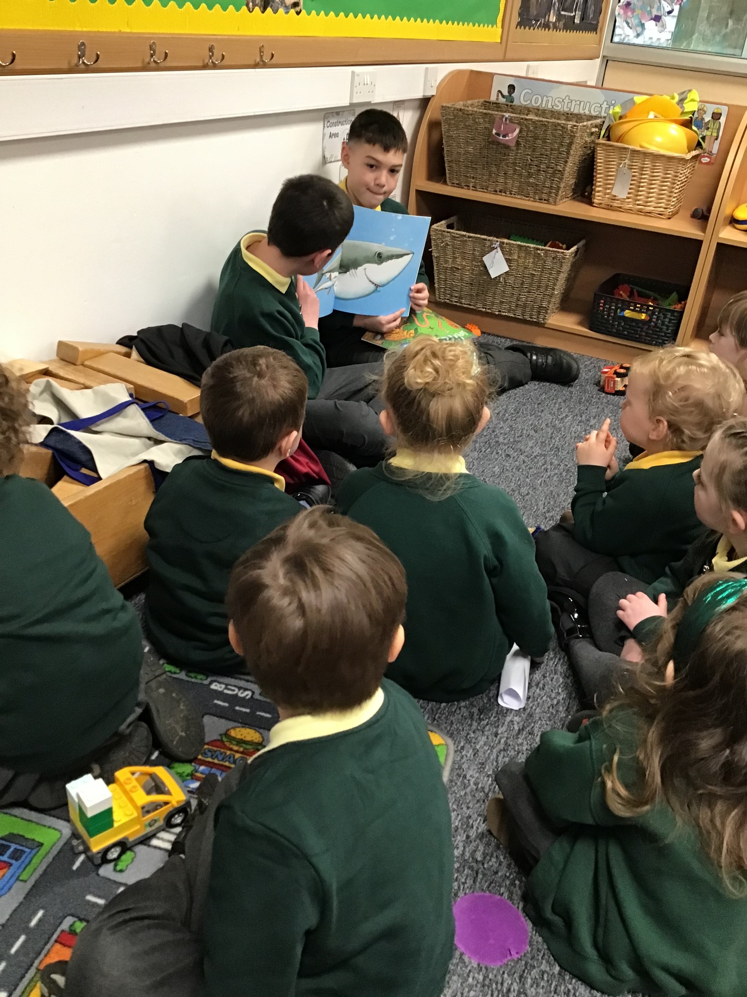 💚💛 Our Reading Leaders and... - Fens Primary School | Facebook