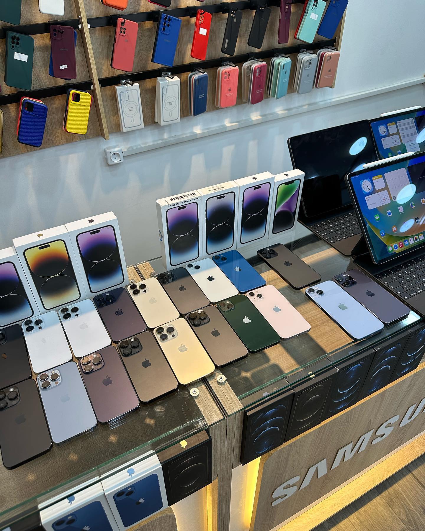 AIDEL PHONE