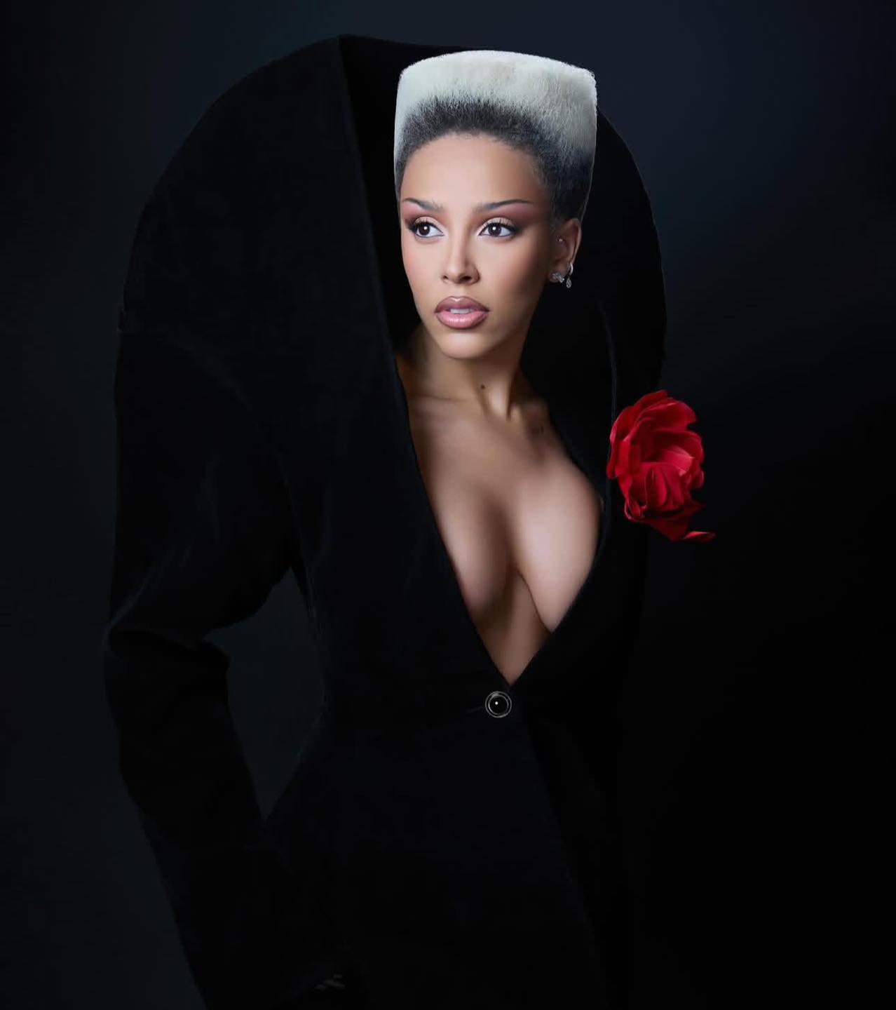 Doja Cat reveals the album art for her upcoming album 'Vie.'