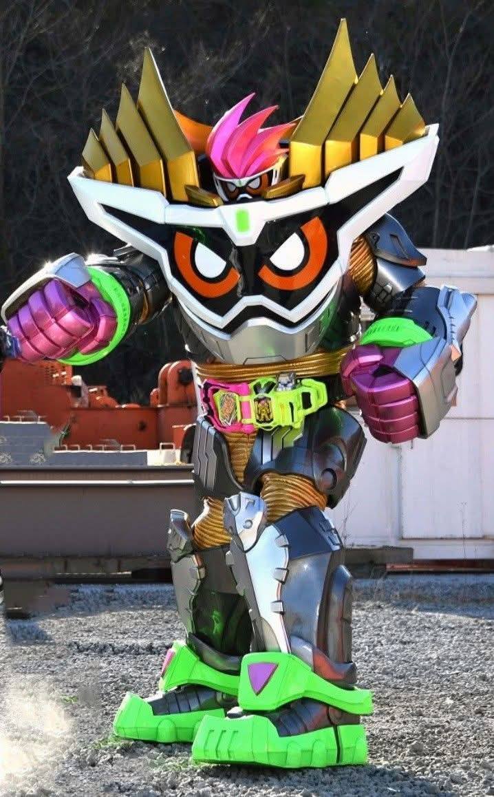 Kamen Rider Ex-Aid Maximum Mighty X LV 99