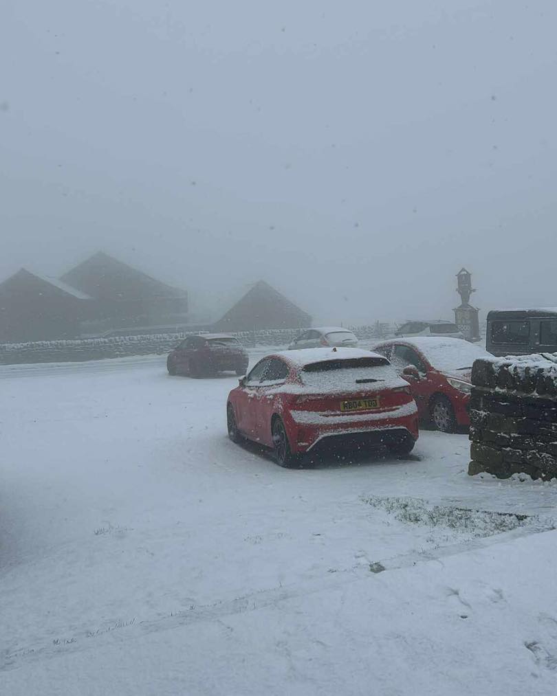 North - 12.10 Maisie is up at the The lion inn Blakey ridge this ...