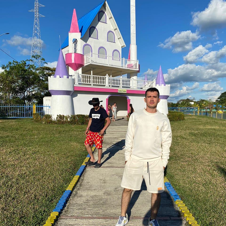 Andro Michael Tovar Urquijo
