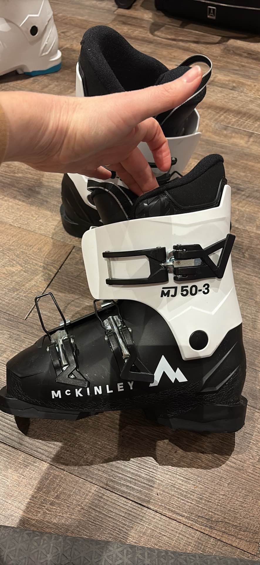 Chaussures de randonnée femme McKINLEY