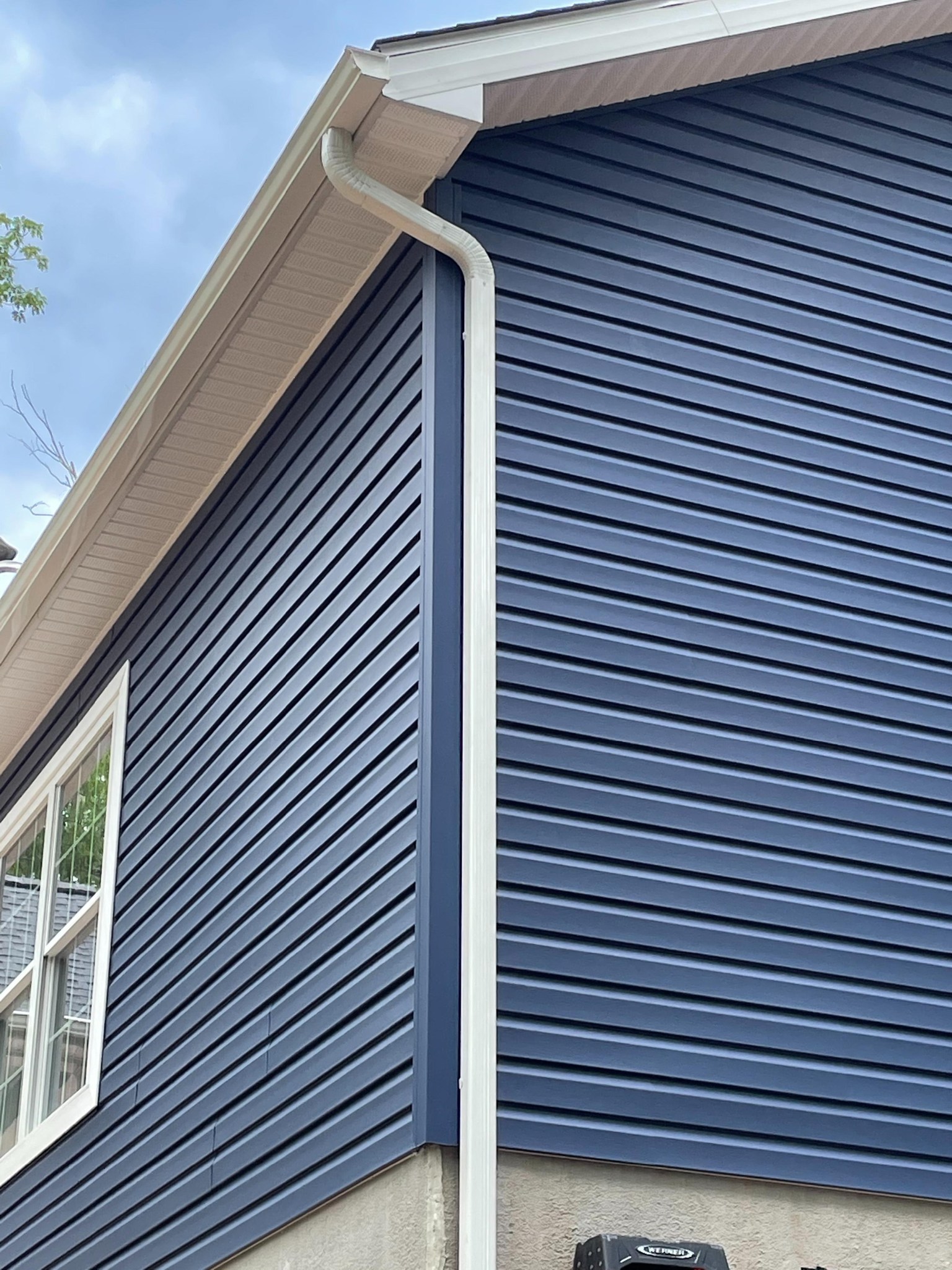 F & L Gutter Systems Inc | Berwick ME