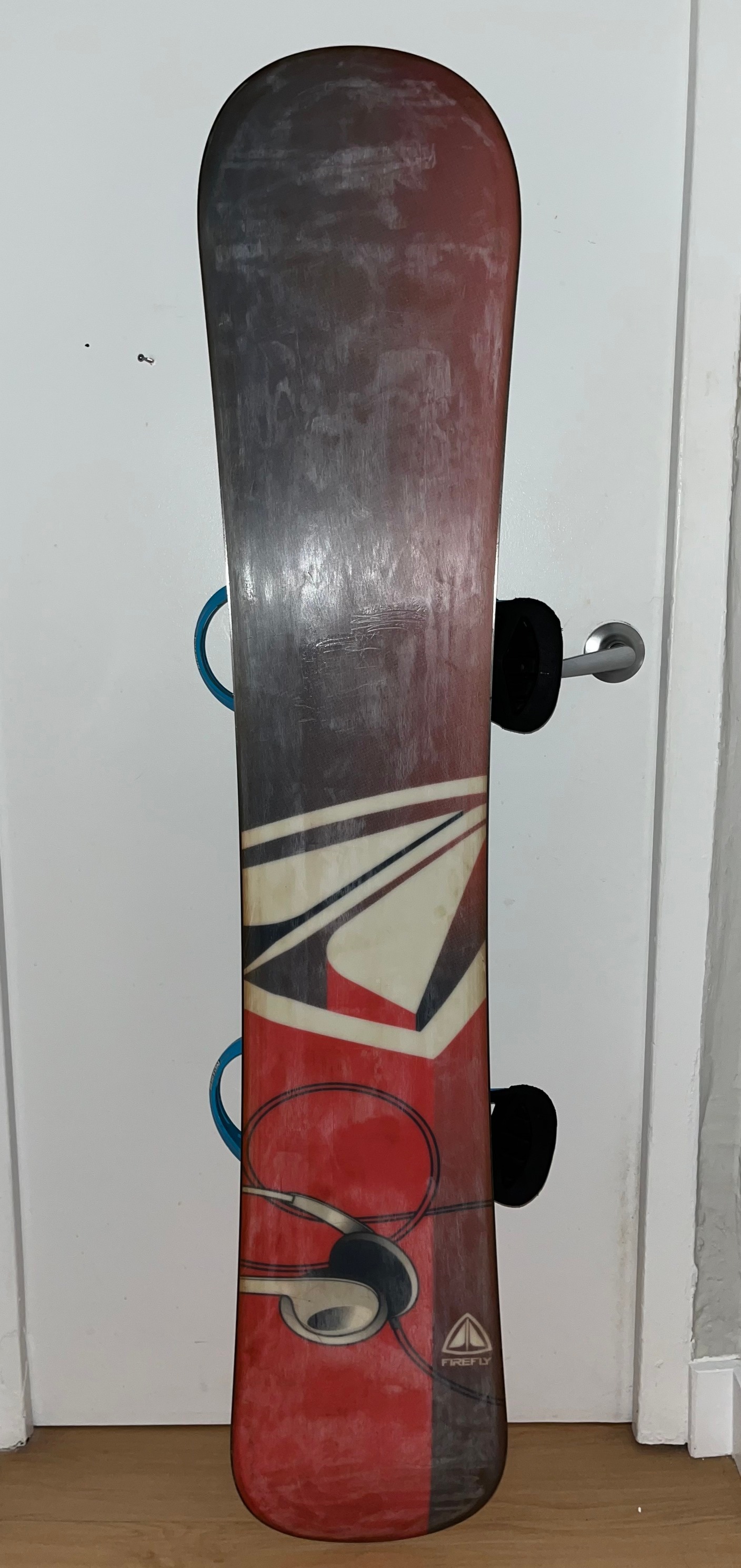 burton firefly snowboard Women's Feelgood Flying V 2026 149 Flying V Profile  A hybrid rocker Matrix Storm 141 cm Snowboard