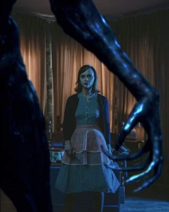 Mega Cinema - 🚨 Primera Imágen de #Monstrous🚨 #Ricci... | Facebook